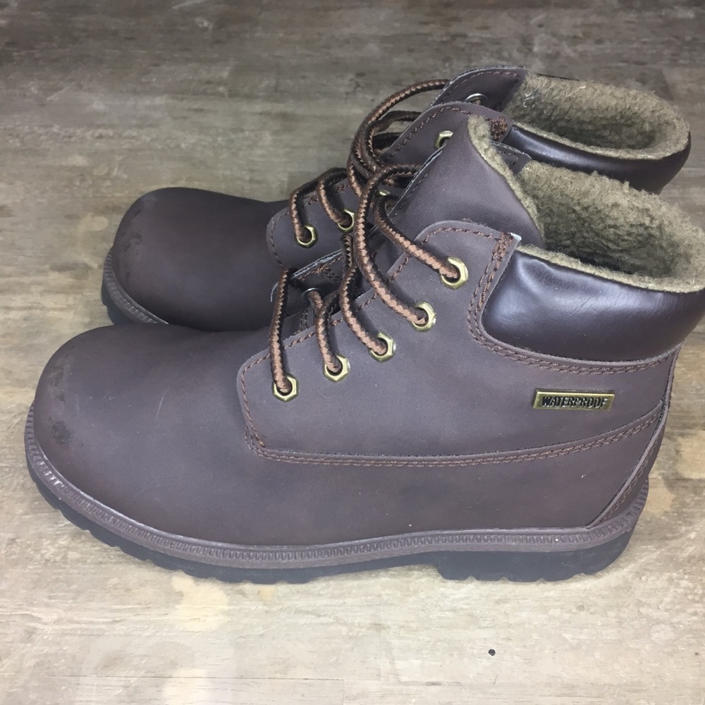 Smart Fit Youth 4 Waterproof Skid Resistant Boots